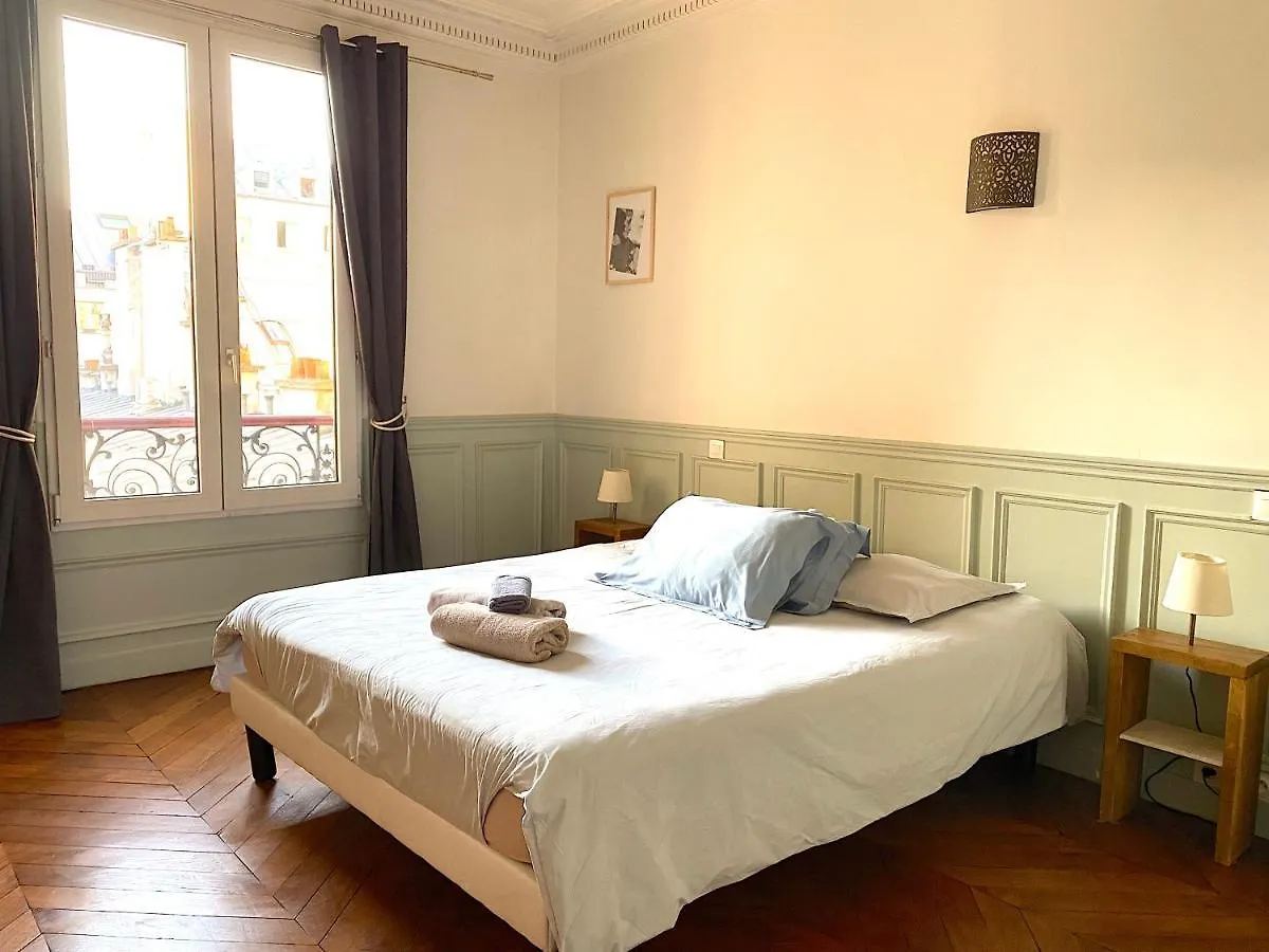 Marvellous Sunbathed 3Br At The Heart Of Paris Apartment