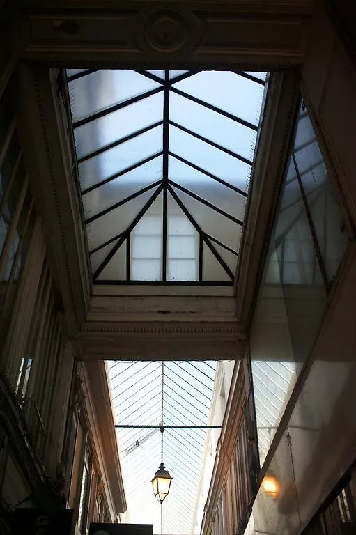 Marvellous Sunbathed 3Br At The Heart Of Paris Apartment France
